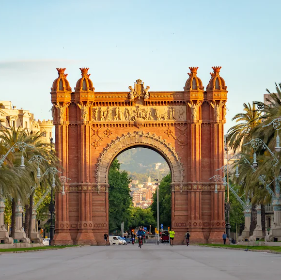 Arc de Triomf Gate